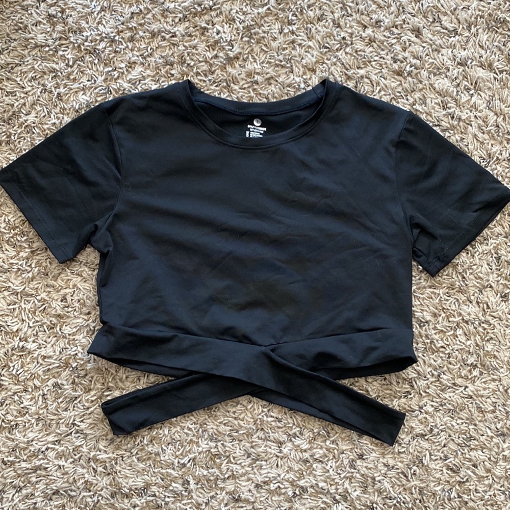 NVGTN crossbody tee